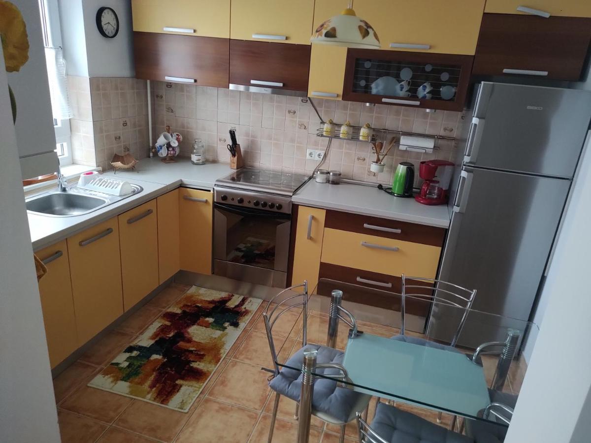 Avantgarden1 .Apartament Lux Брашов Экстерьер фото